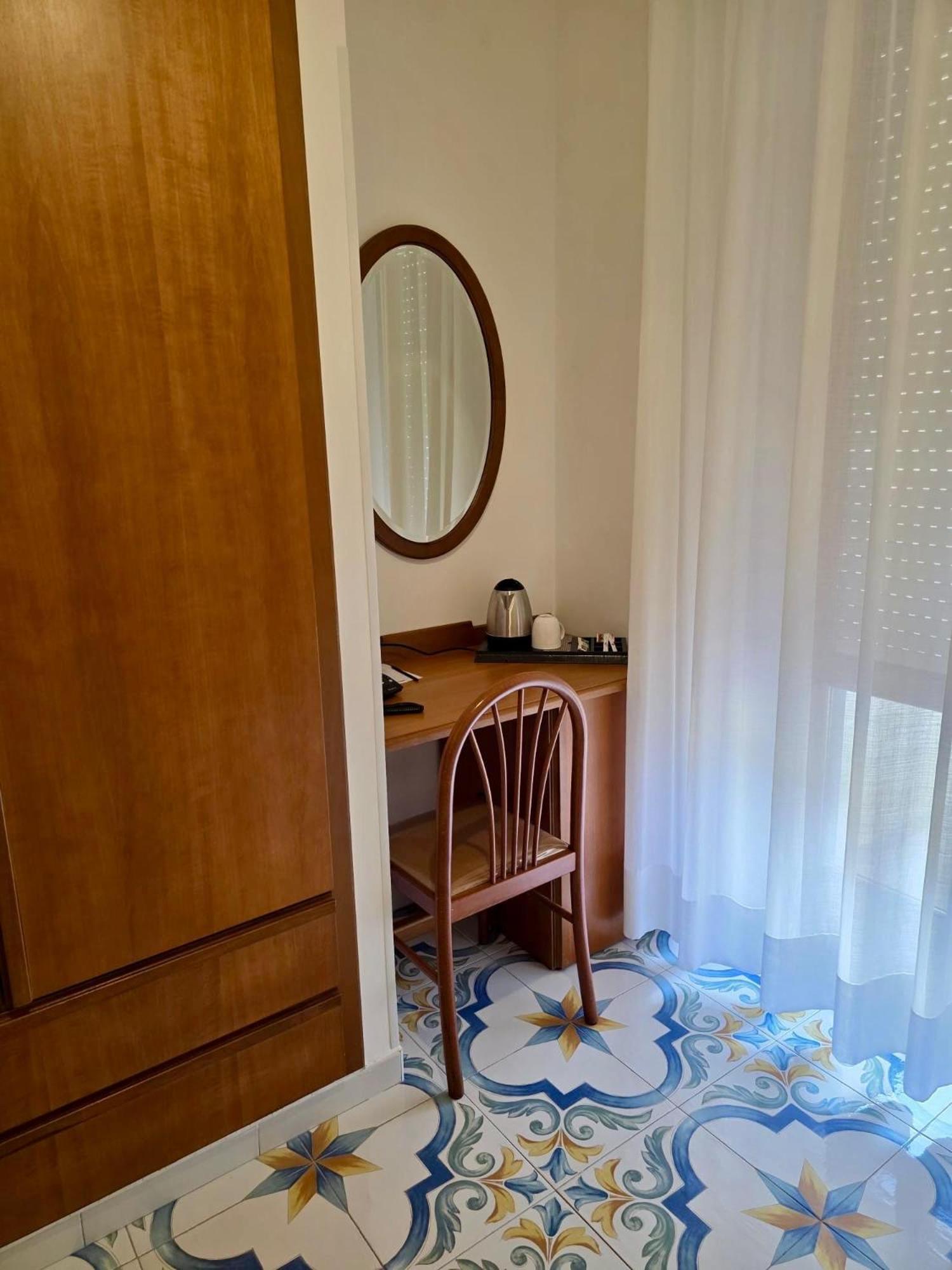 San Pietro Hotel 4*